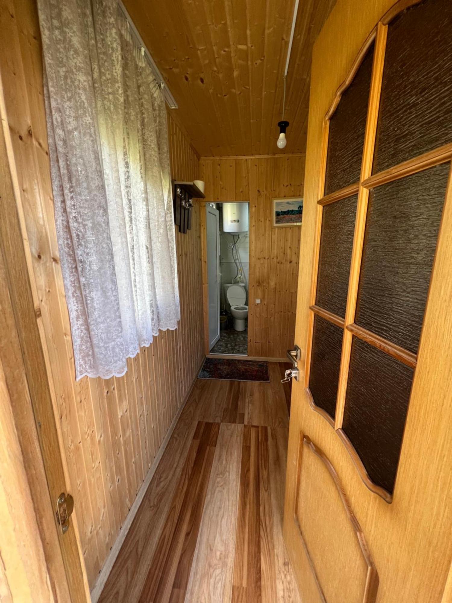 Guesthouse Ivas ウシュグリ エクステリア 写真